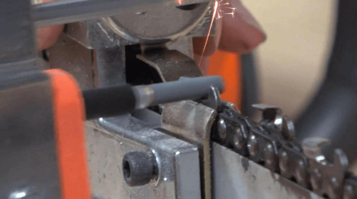 Granberg Precision Grinder (12V) – Bar Mounted Chainsaw Sharpener – G1012XT.