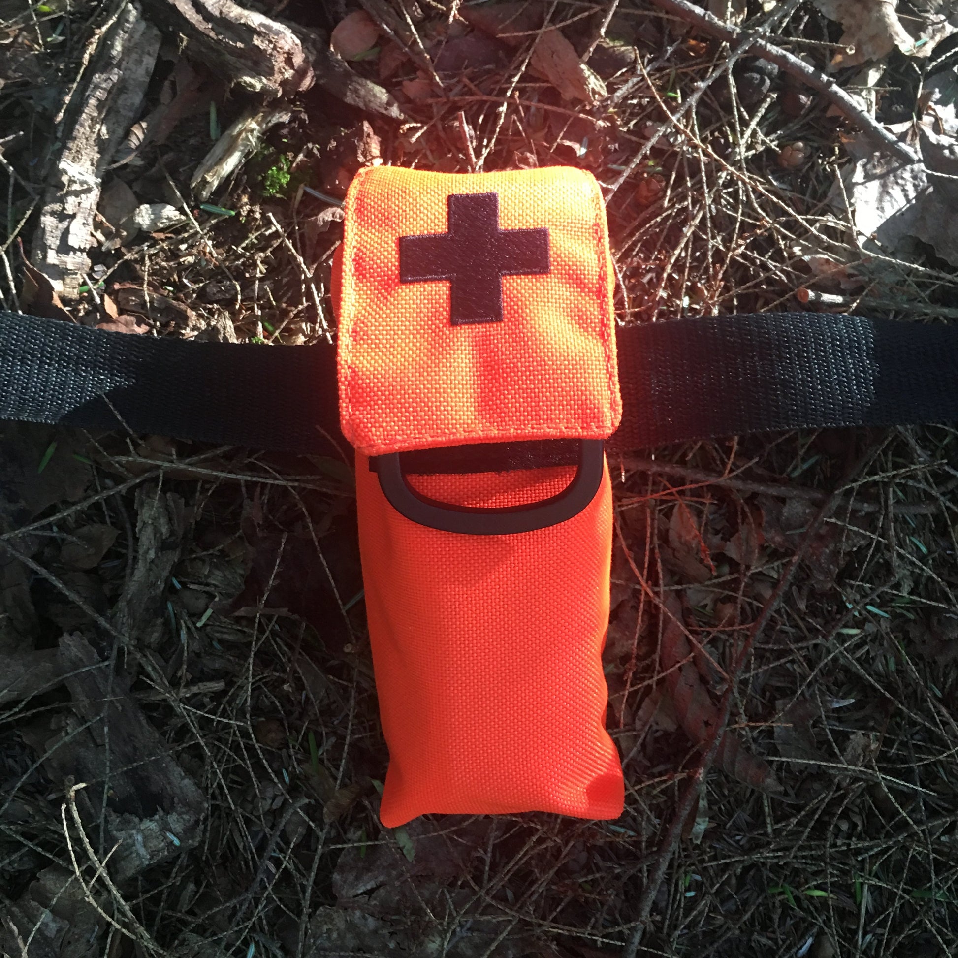 Arborist Tourniquet Pouch with C-A-T Tourniquet – MOLLE Mount.